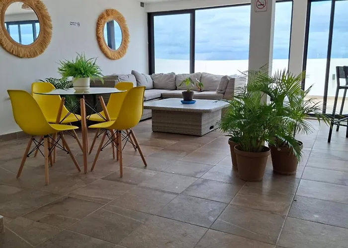 - Playaquerida 4*